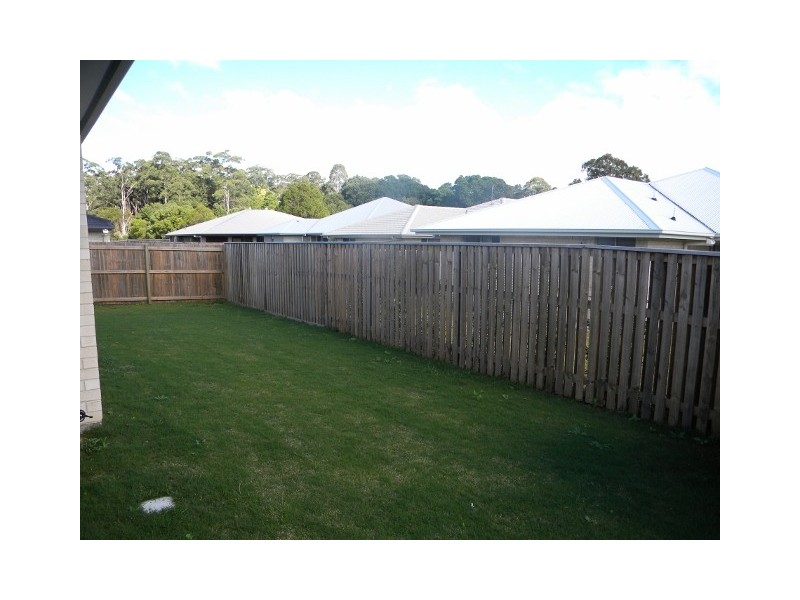 4 Old Davey Ct, Coes Creek QLD 4560