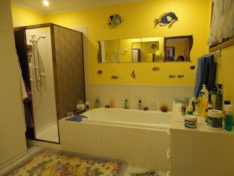 32 Westview Cr, Nambour QLD 4560