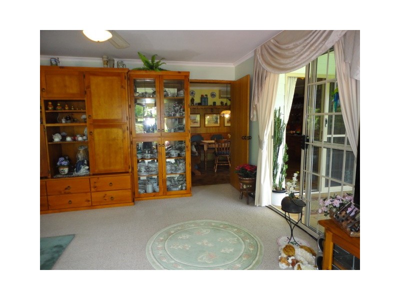 32 Westview Cr, Nambour QLD 4560