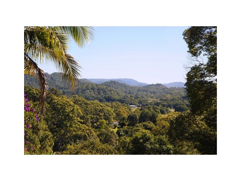 211 Panorama Drive, Rosemount QLD 4560