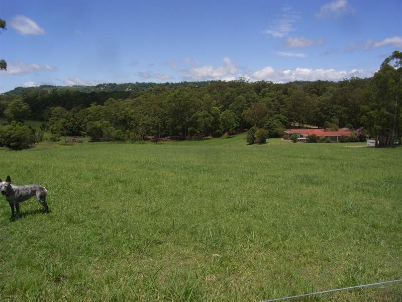 Dulong QLD 4560