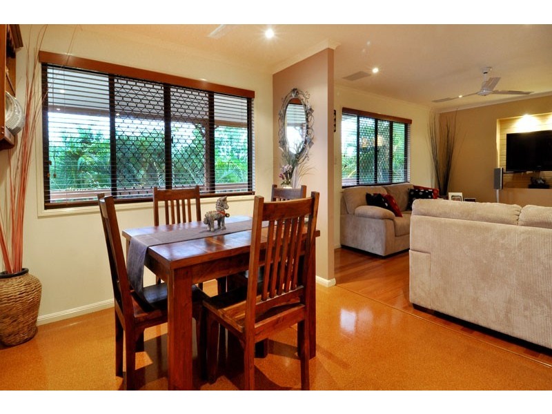 16 Bailey Street, Nambour QLD 4560