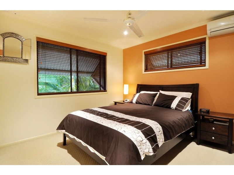 16 Bailey Street, Nambour QLD 4560