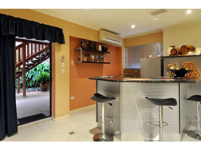 16 Bailey Street, Nambour QLD 4560