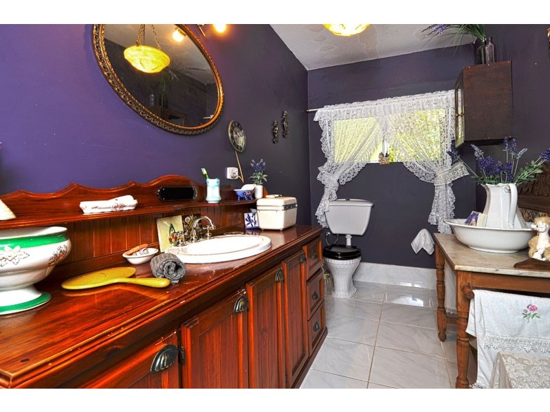 76 Park, Nambour QLD 4560