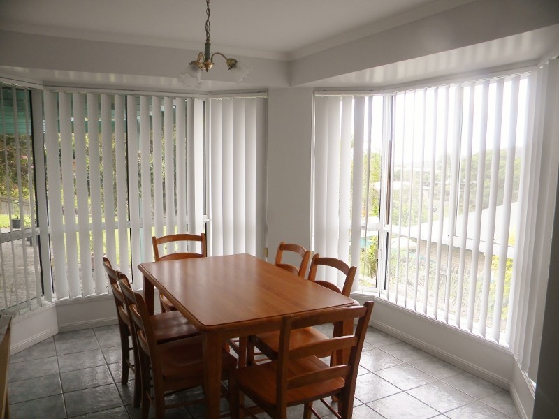 9  DOLPHIN DRIVE, Nambour QLD 4560