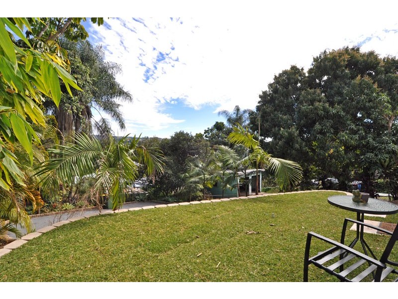 16 Lamington Terrace, Nambour QLD 4560