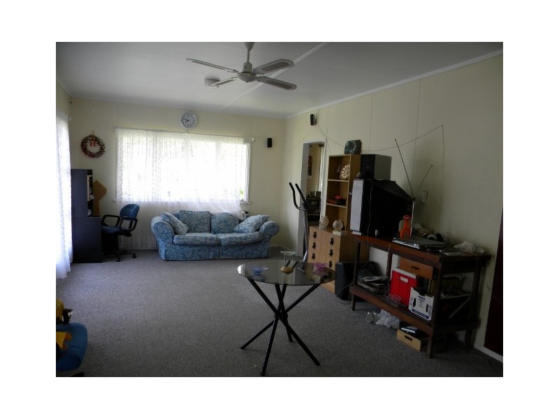 2 HOCKING STREET, Nambour QLD 4560