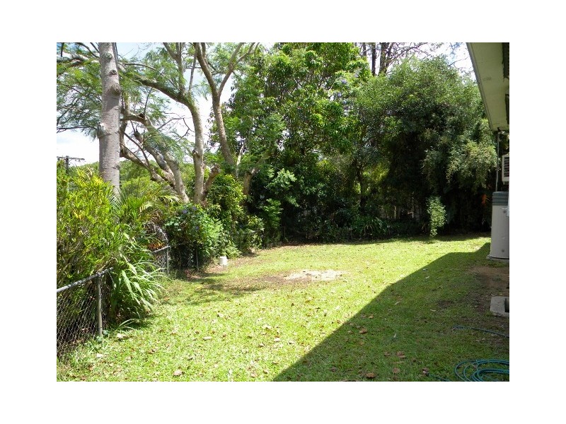 2 HOCKING STREET, Nambour QLD 4560