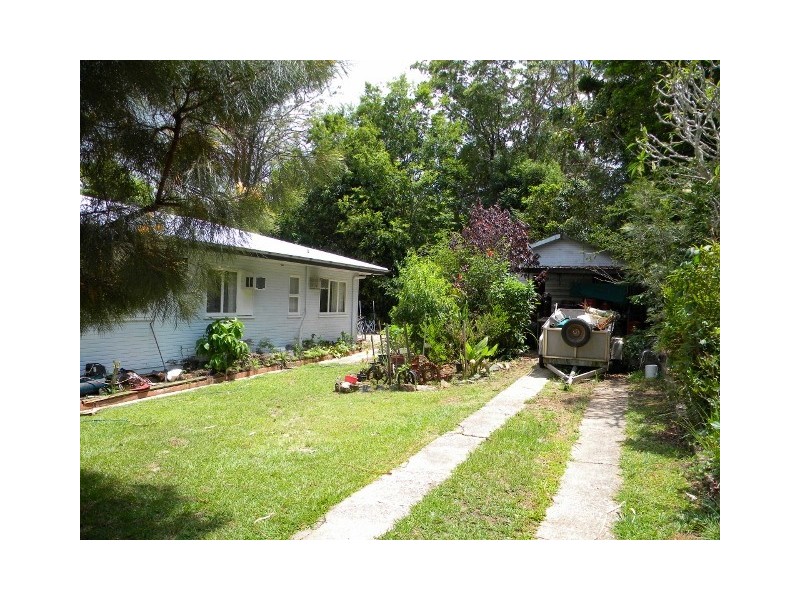 2 HOCKING STREET, Nambour QLD 4560