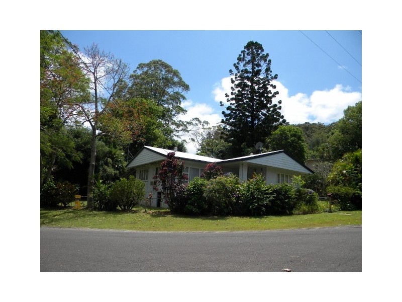 2 HOCKING STREET, Nambour QLD 4560