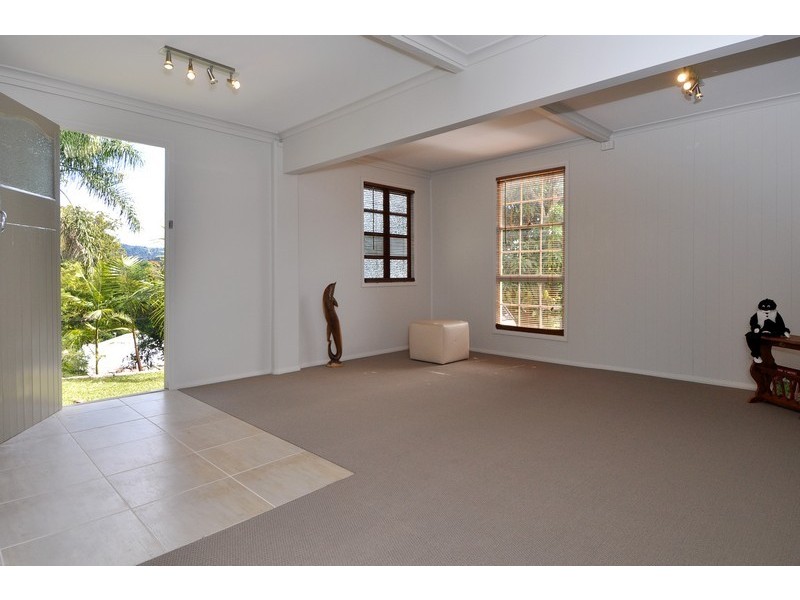 16 Lamington Terrace, Nambour QLD 4560