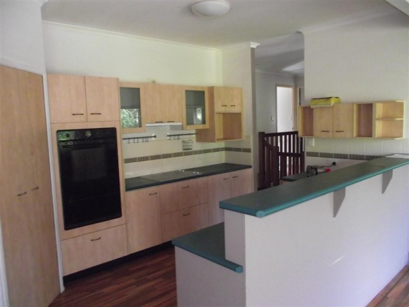 10  Harvey Court, Nambour QLD 4560