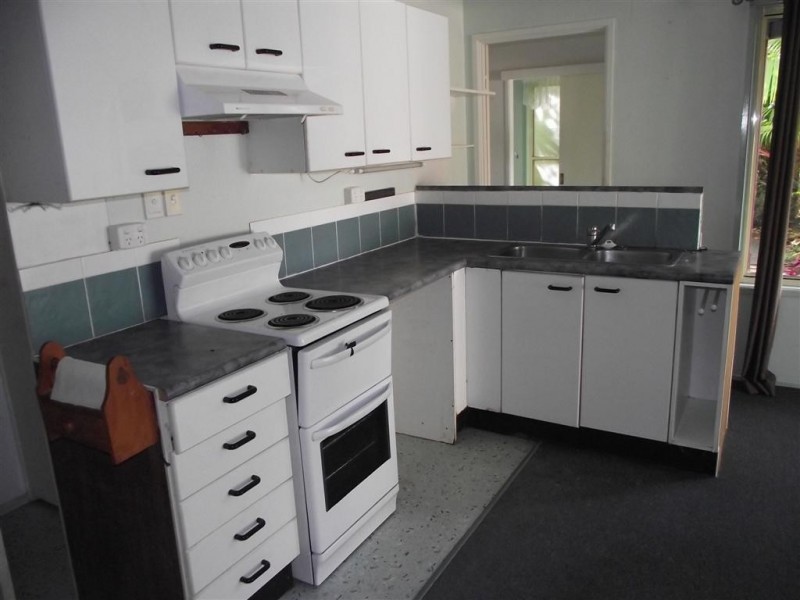 10  Harvey Court, Nambour QLD 4560