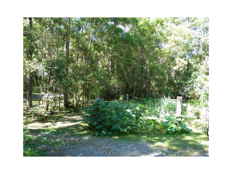 Dulong QLD 4560