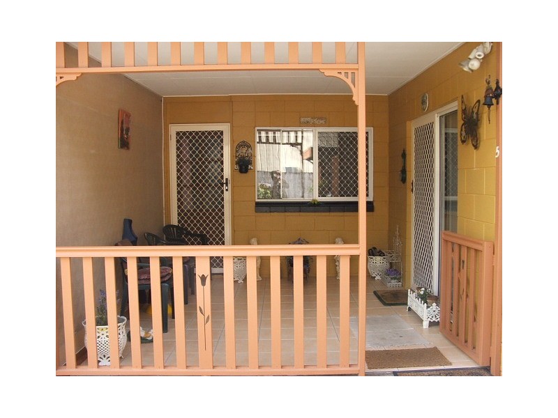 5/29-31 Court Rd, Nambour QLD 4560