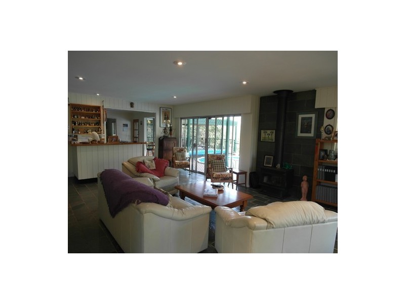 3 Kerada Road, Nambour QLD 4560