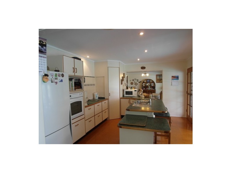 3 Kerada Road, Nambour QLD 4560