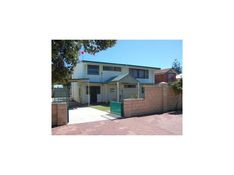 117 Gloucester Crescent, Shoalwater WA 6169