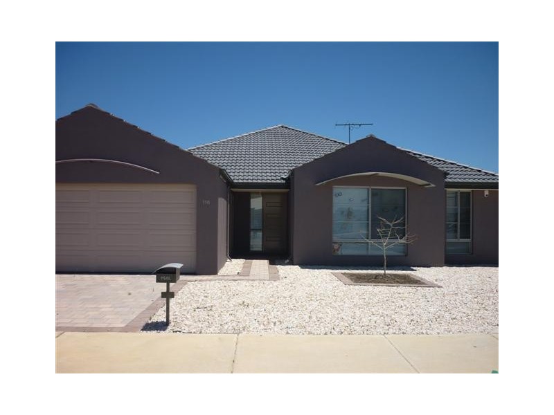 110 Hawker St, Shoalwater WA 6169
