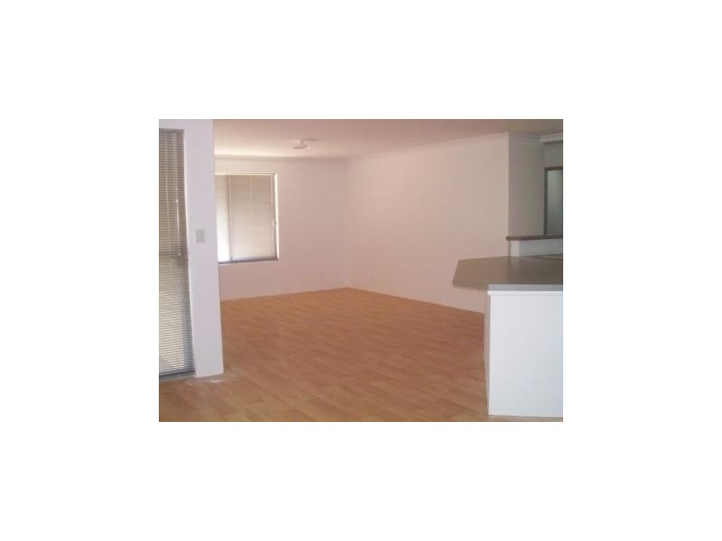 110 Hawker St, Shoalwater WA 6169