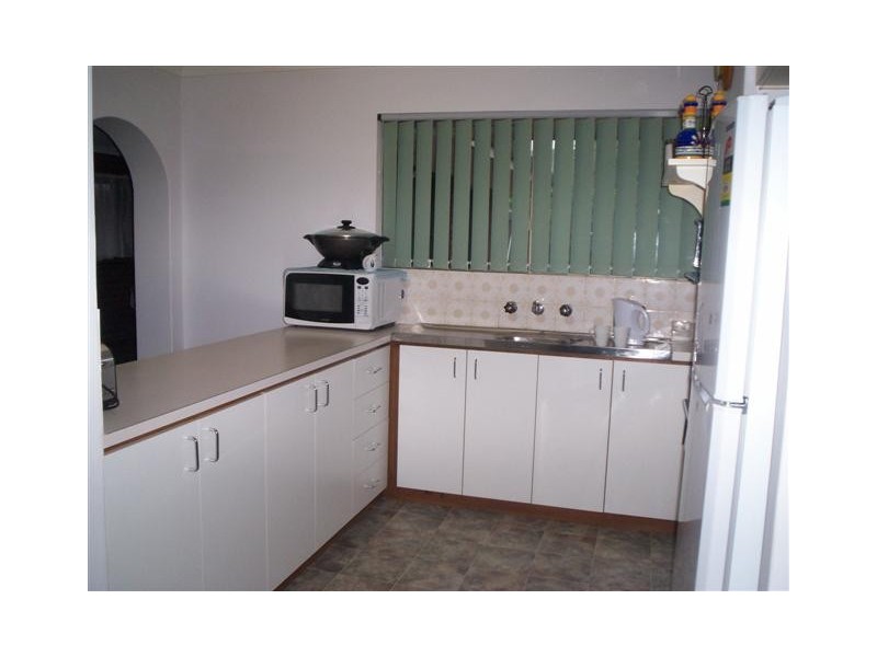 19 Owen Road, Safety Bay WA 6169