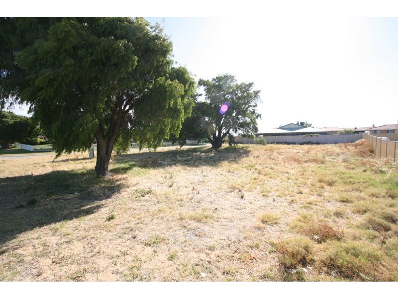 30 Carlisle Street, Shoalwater WA 6169