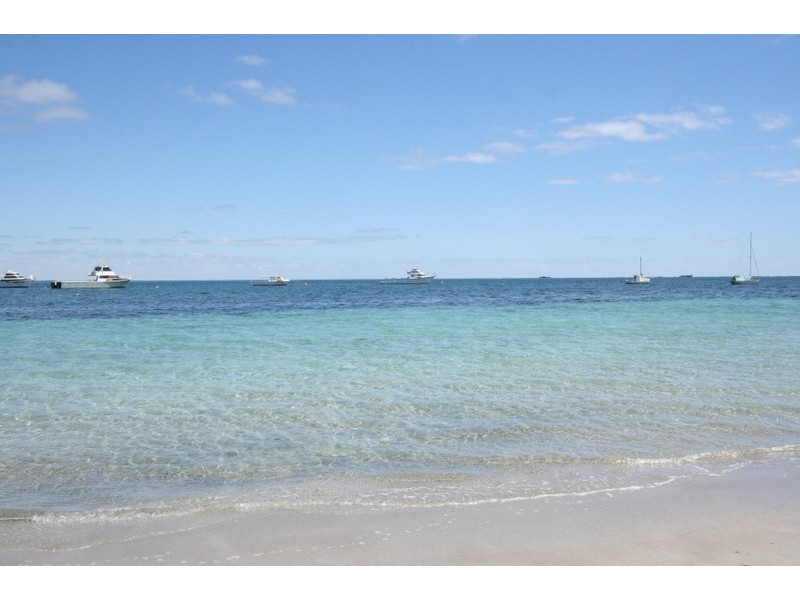 30 Carlisle Street, Shoalwater WA 6169