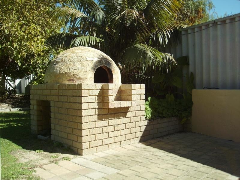 10 Glenroy Gardens, Port Kennedy WA 6172