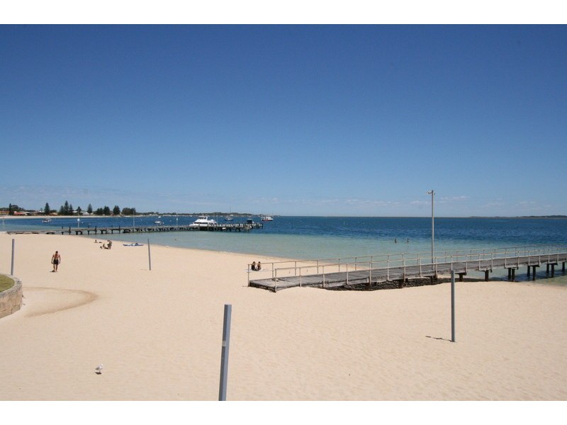 32 Lewington Street, Rockingham WA 6168