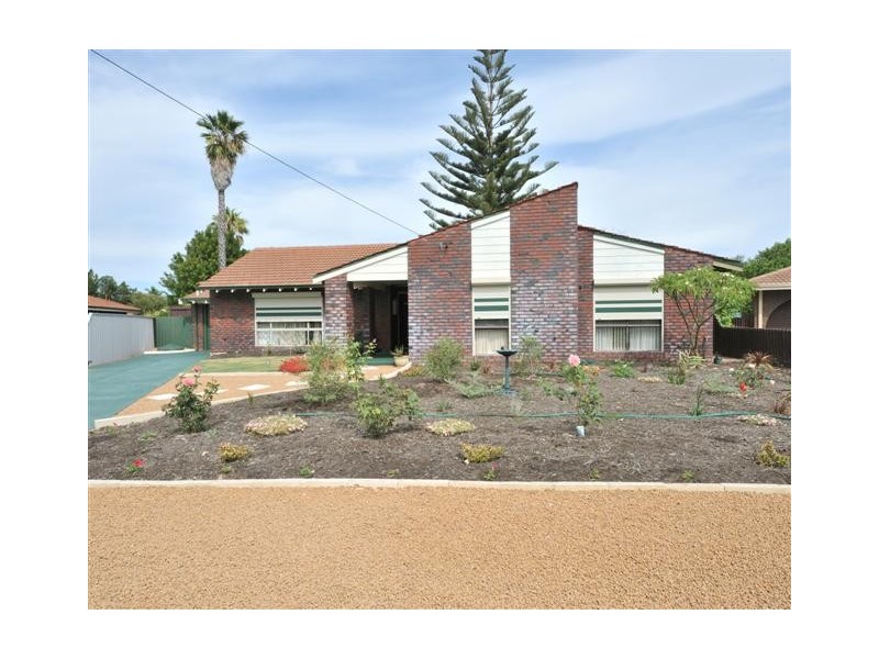 13 Sycamore Close, Rockingham WA 6168