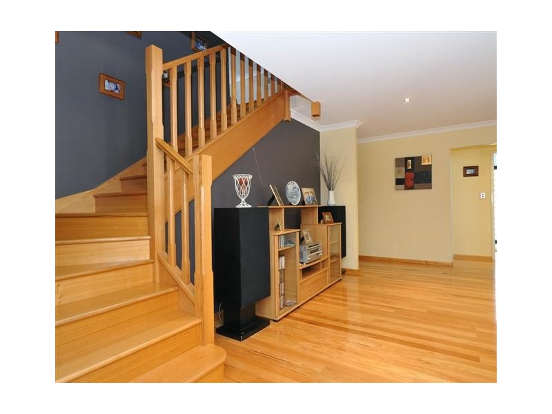 16 Tangier Parkway, Port Kennedy WA 6172