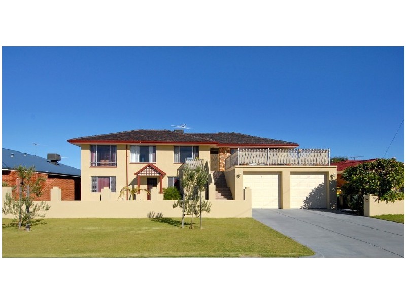 13 Wavelea Street, Safety Bay WA 6169