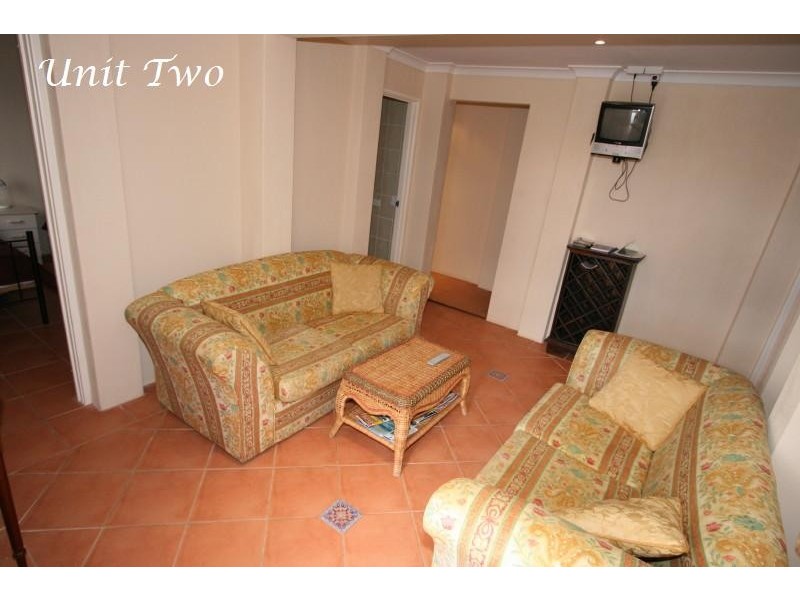 13 Wavelea Street, Safety Bay WA 6169