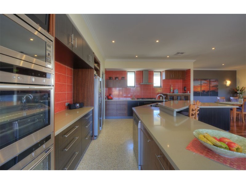 19 Monte Carlo Heights, Port Kennedy WA 6172