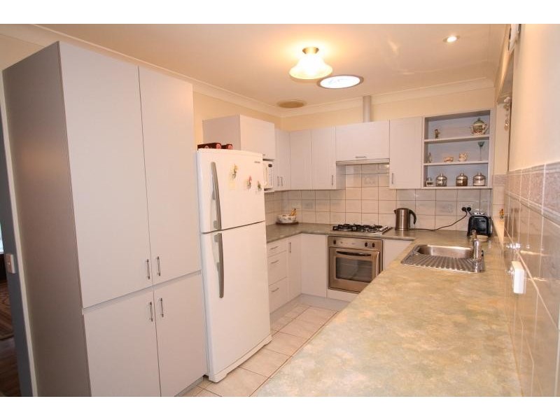 17 Barbrook Way, Warnbro WA 6169