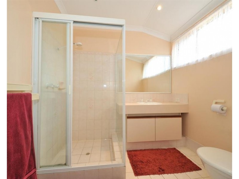 12 Glencoe Place, Cooloongup WA 6168