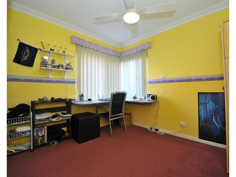 5 Forrester Road, Safety Bay WA 6169