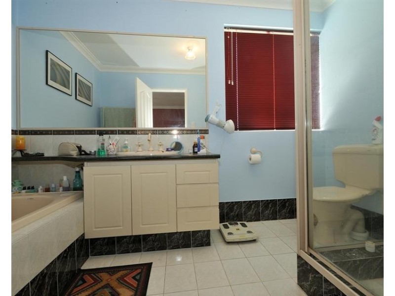 5 Forrester Road, Safety Bay WA 6169