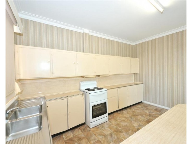 260 Safety Bay Road, Safety Bay WA 6169