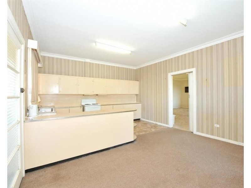 260 Safety Bay Road, Safety Bay WA 6169