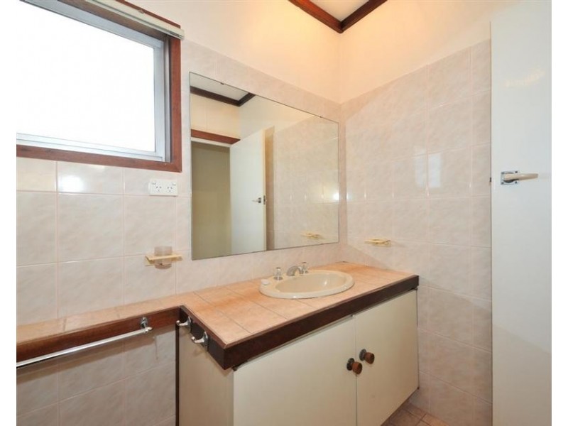 260 Safety Bay Road, Safety Bay WA 6169