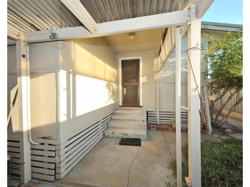 260 Safety Bay Road, Safety Bay WA 6169