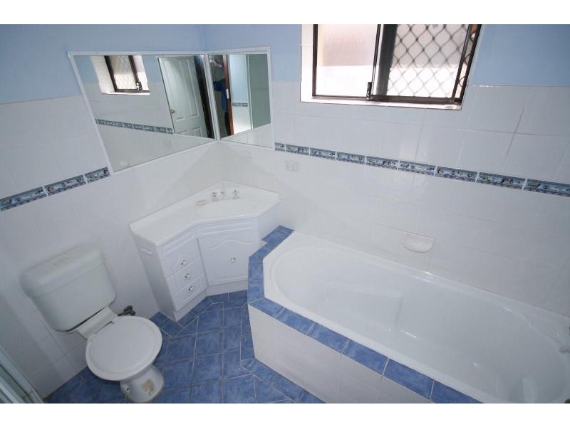 10 Charthouse Road, Safety Bay WA 6169