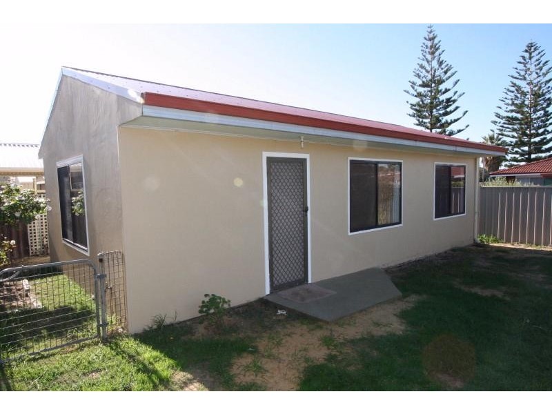 10 Charthouse Road, Safety Bay WA 6169