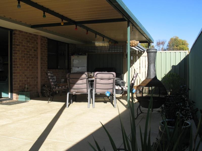 48 Sarah Ann Crescent, Warnbro WA 6169