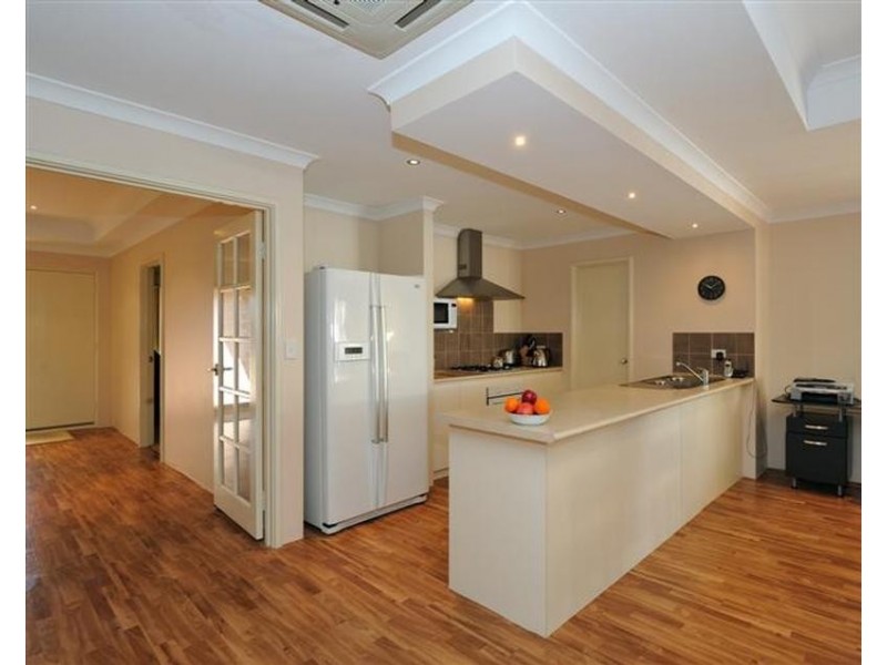 28 Oceanrunner Boulevard, Shoalwater WA 6169