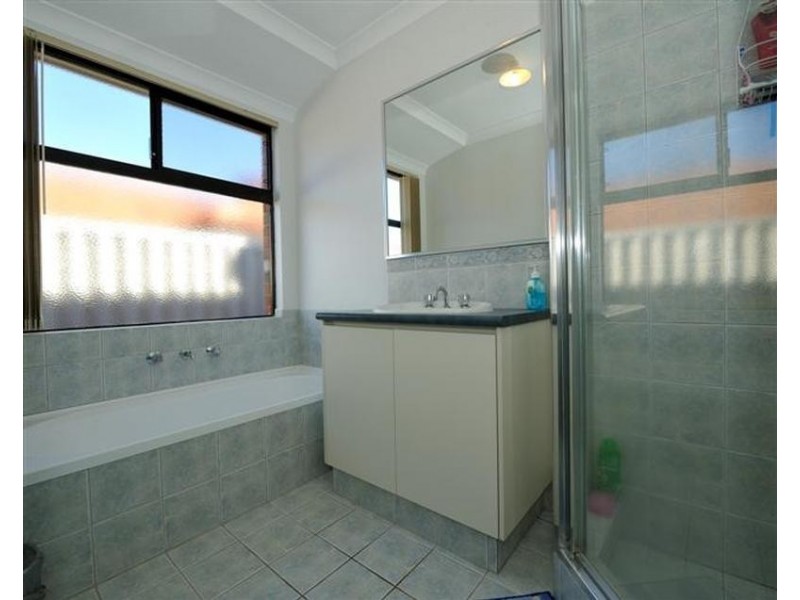 28 Oceanrunner Boulevard, Shoalwater WA 6169