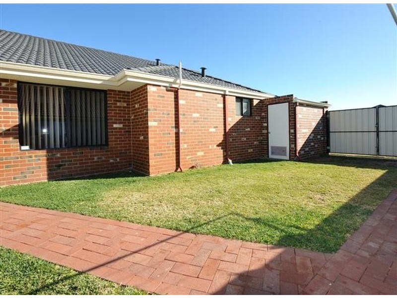 28 Oceanrunner Boulevard, Shoalwater WA 6169