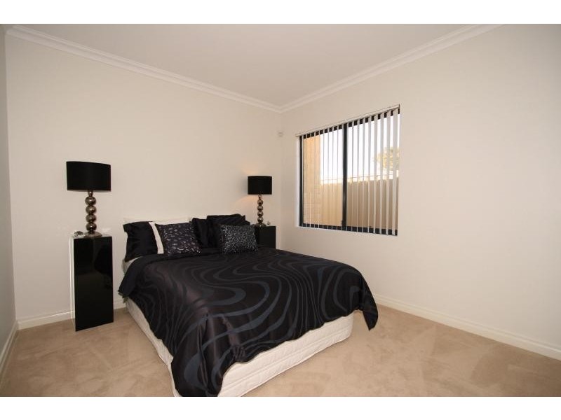 17C Lewington Street, Rockingham WA 6168